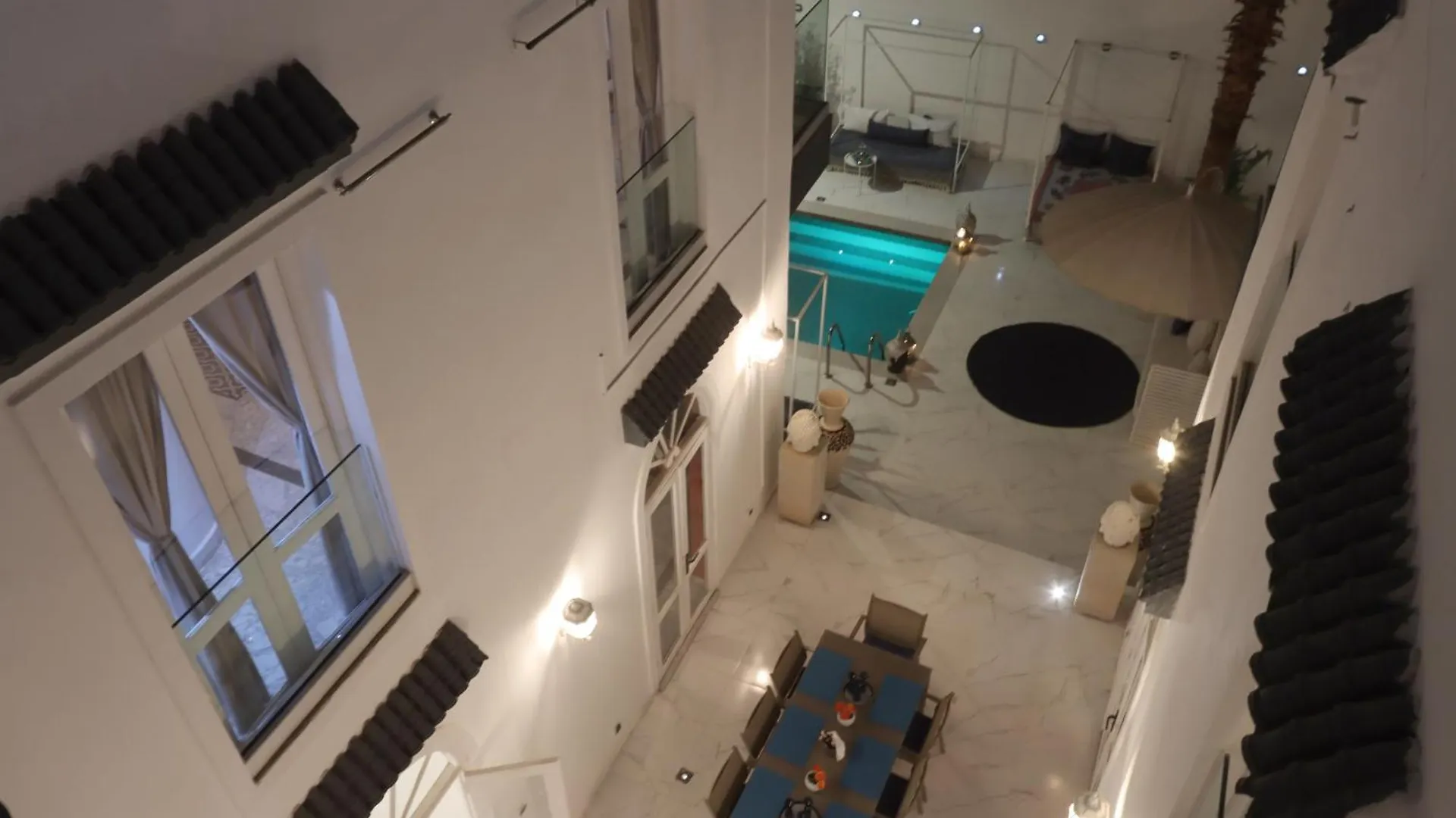 Bed & Breakfast Riad-283 - 5 Chambres Avec Piscine - Marrakech Marakéš Maroko